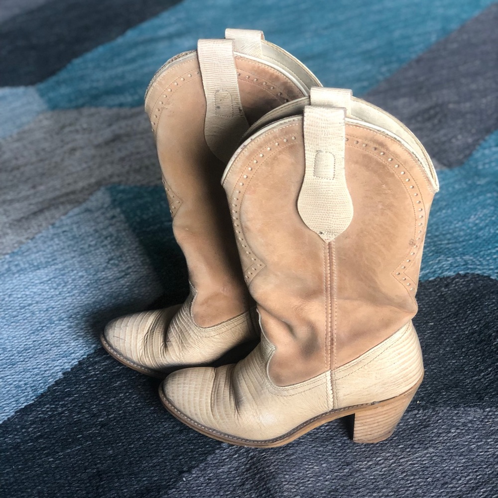 Leather Dingo cowboy boots, cream & tan, size 6.5